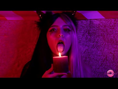 ❤️ Passionerad Blowjob från sexig succubus med munfyllning Porno vk at us ❤